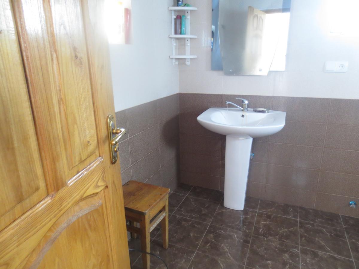 Irma Beso & Aleko Khergianis Guesthouse Mestia Zewnętrze zdjęcie